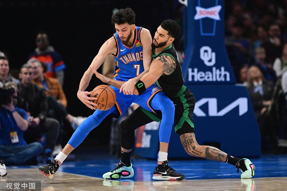 许多球员容 许多球员容