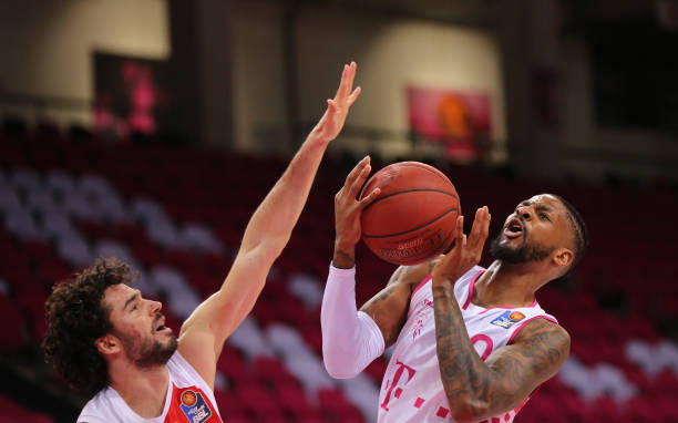 与此同时 与此同时