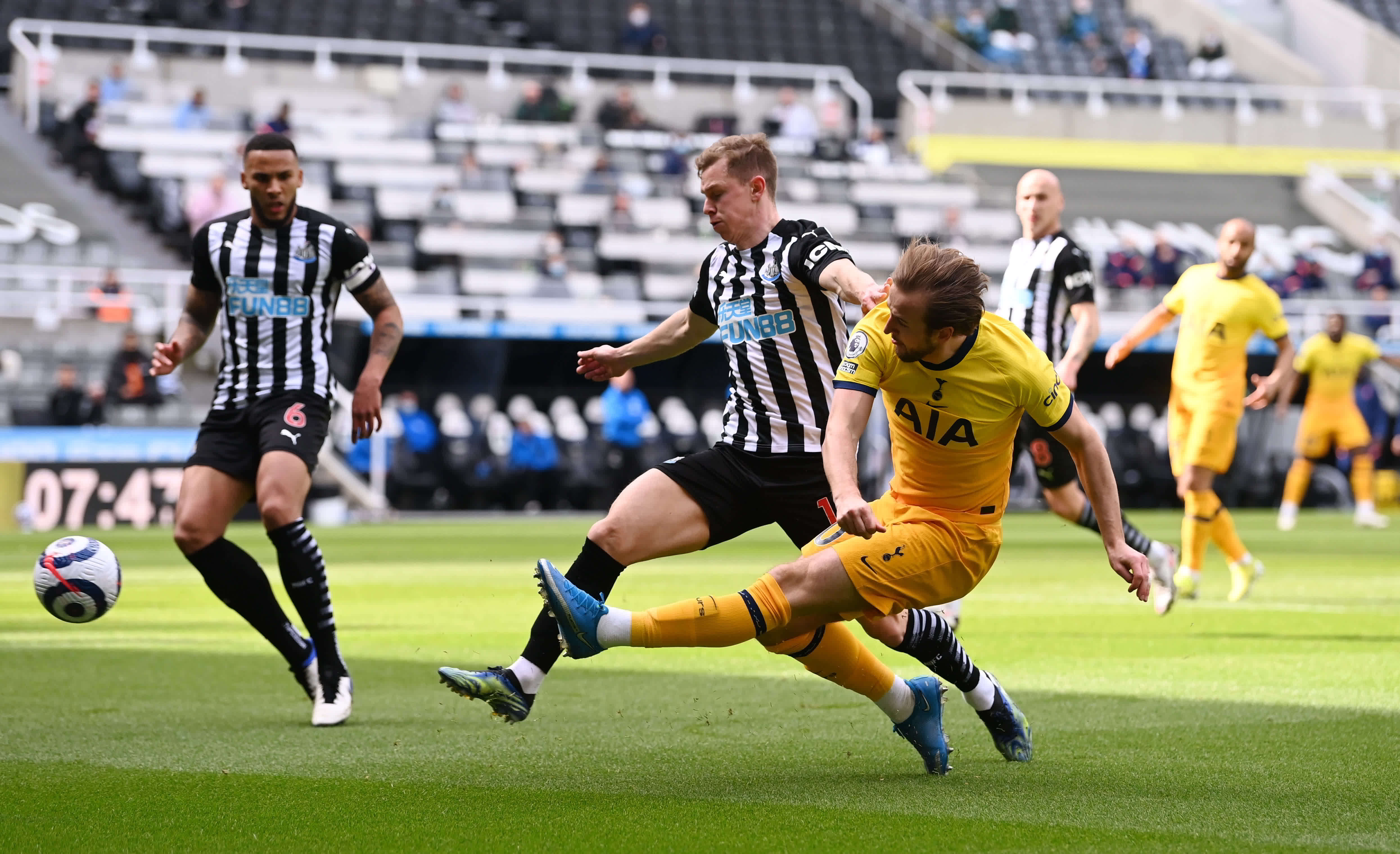 削弱联赛的 削弱联赛的